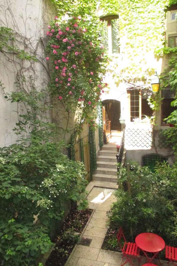 Chambres D'Hotes Le Patio D'Alain Et Veronique Lunéville Exterior foto